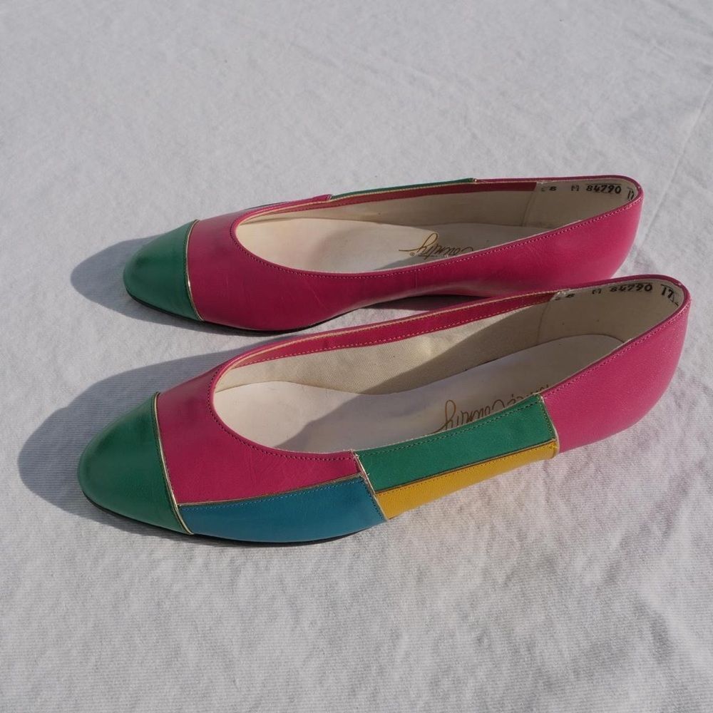 Vintage 80s color block flats